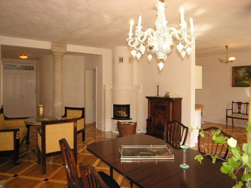 Apartmenthaus Albrechtsburg バート・シャンダウ 部屋 写真